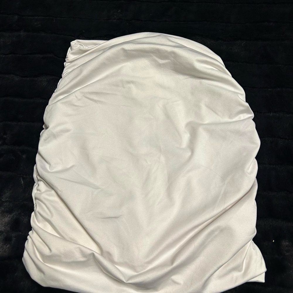 white ruffled skirt